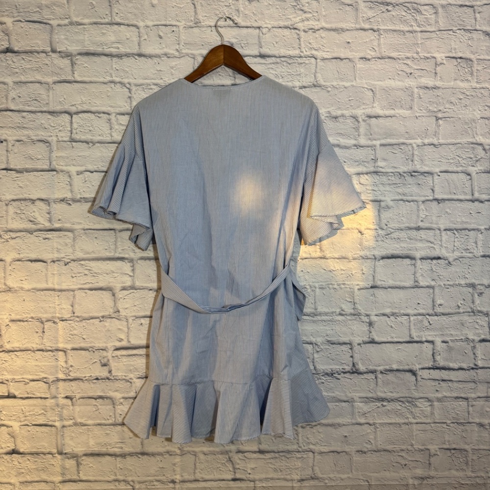 Topshop Ruffle Wrap Dress - Picture 3 of 4
